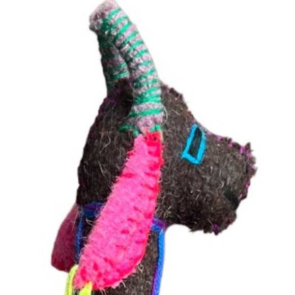 NWT! One-of-a-Kind Twoolies Handmade Wool Giraffe Retired 17" tall Vivid Plush - Picture 5 of 16